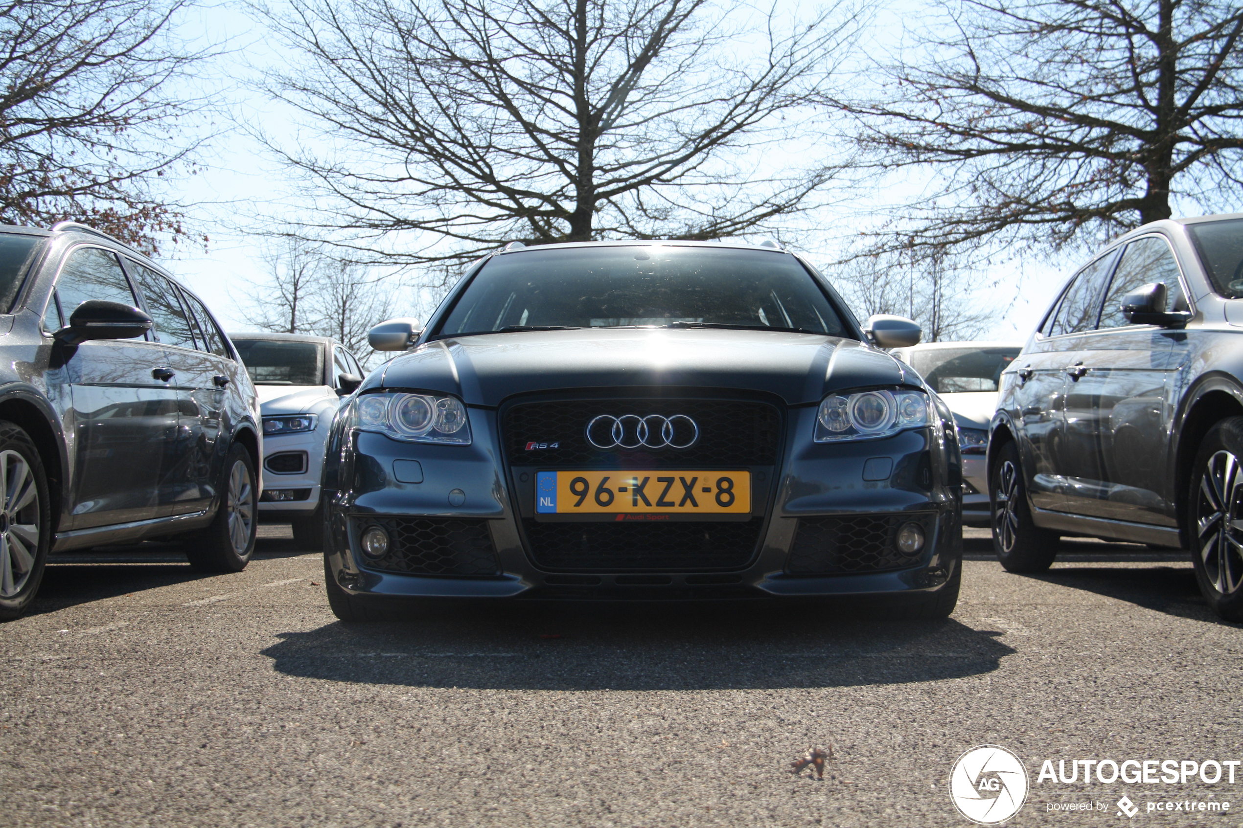 Audi RS4 Avant B7