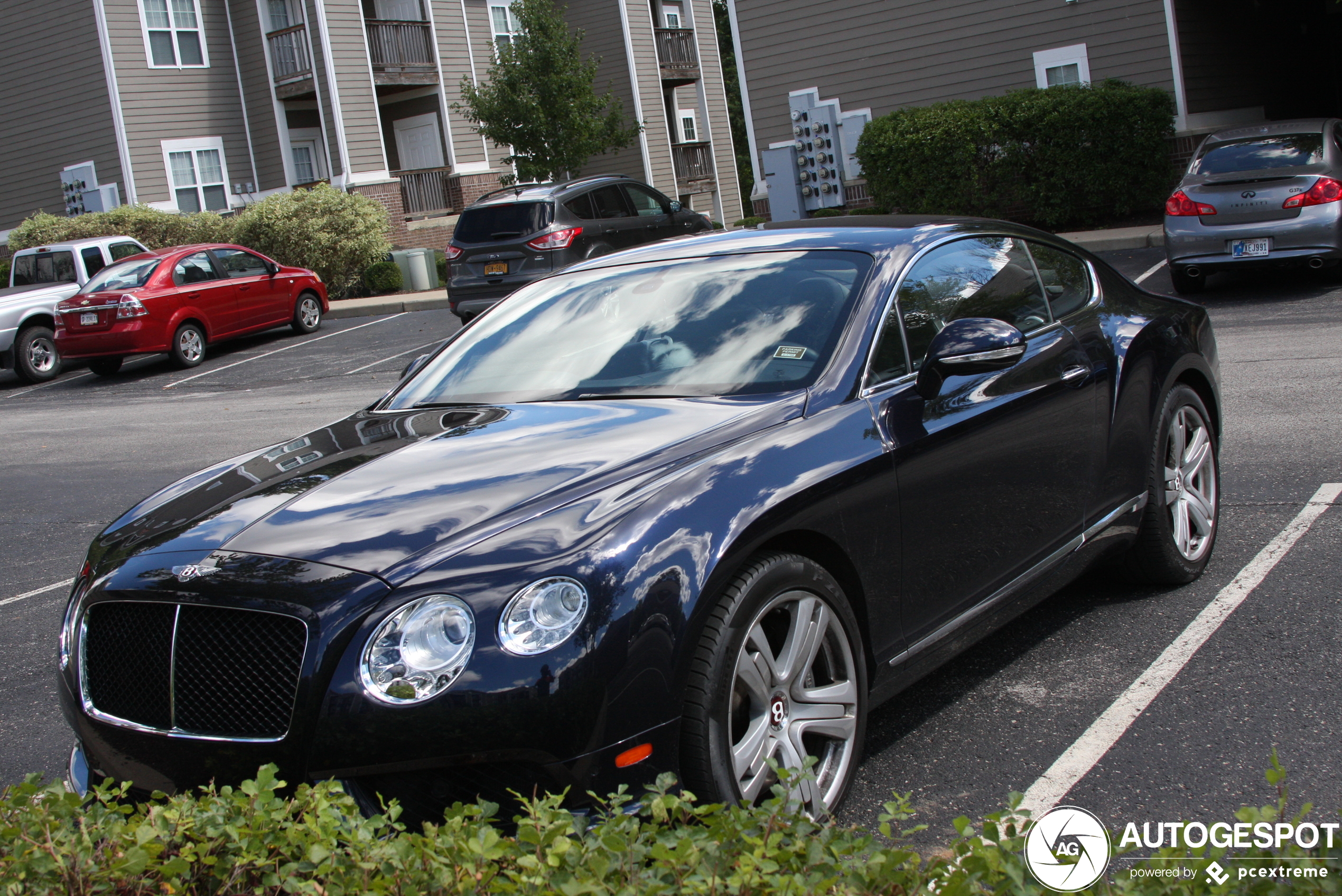 Bentley Continental GT V8