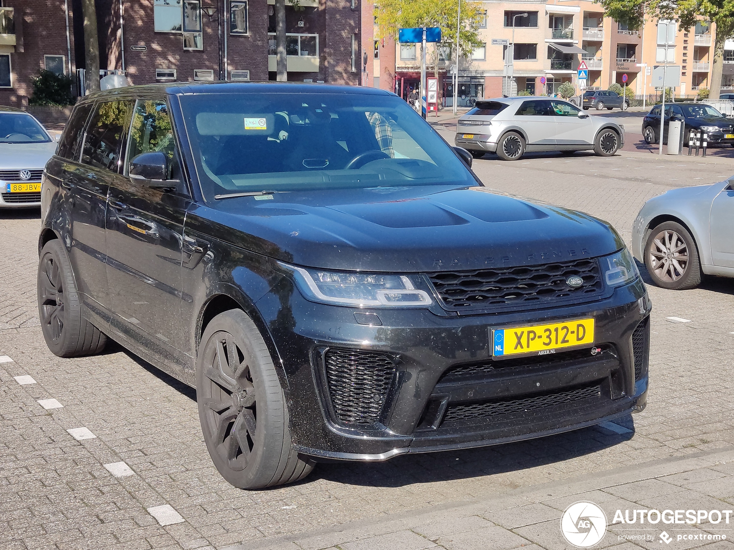 Land Rover Range Rover Sport SVR 2018