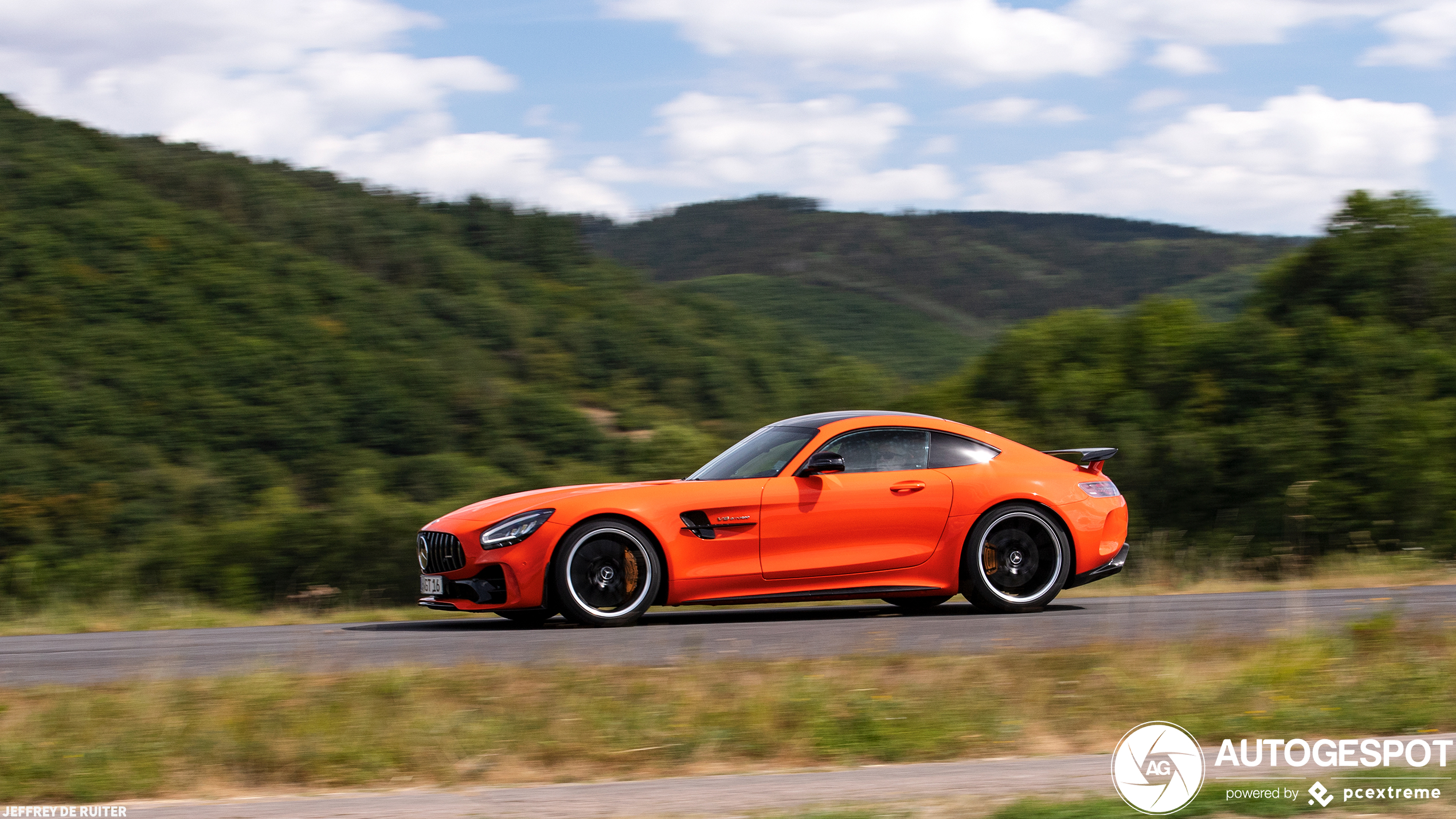 Mercedes-AMG GT R C190 2019