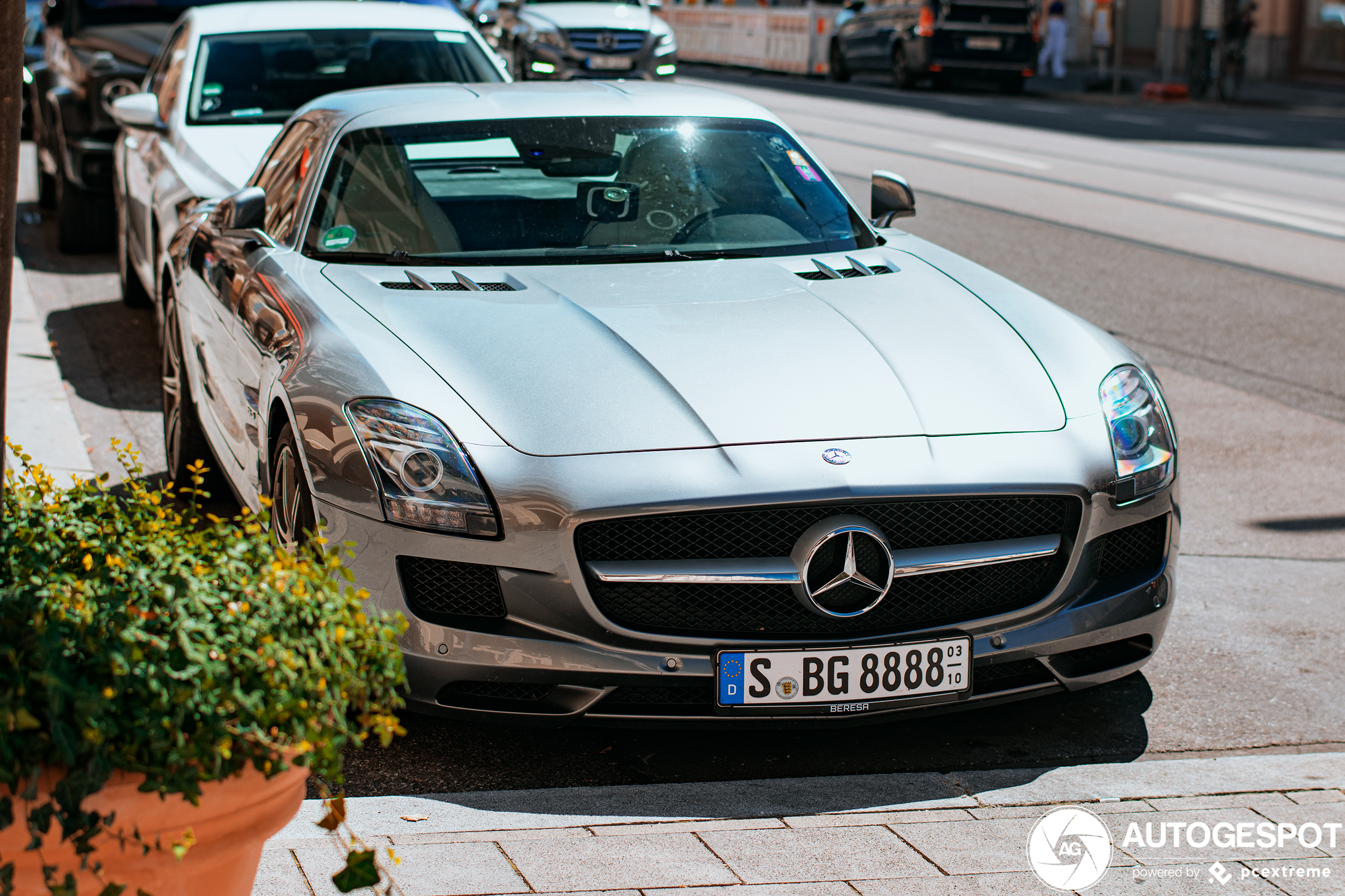 Mercedes-Benz SLS AMG