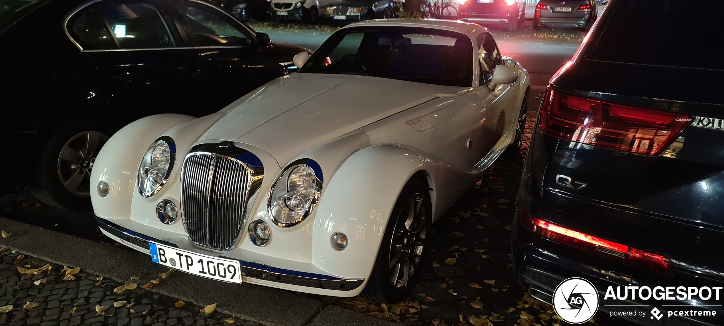 Mitsuoka Himiko