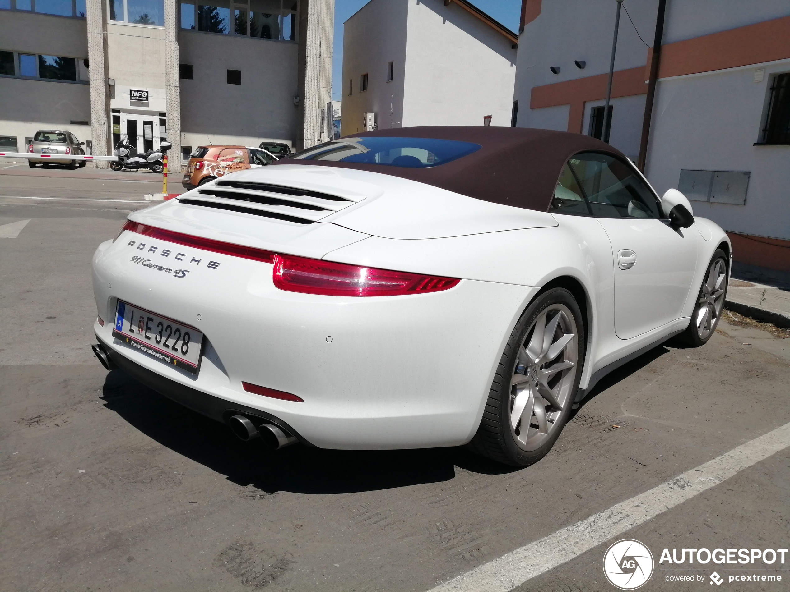 Porsche 991 Carrera 4S Cabriolet MkI