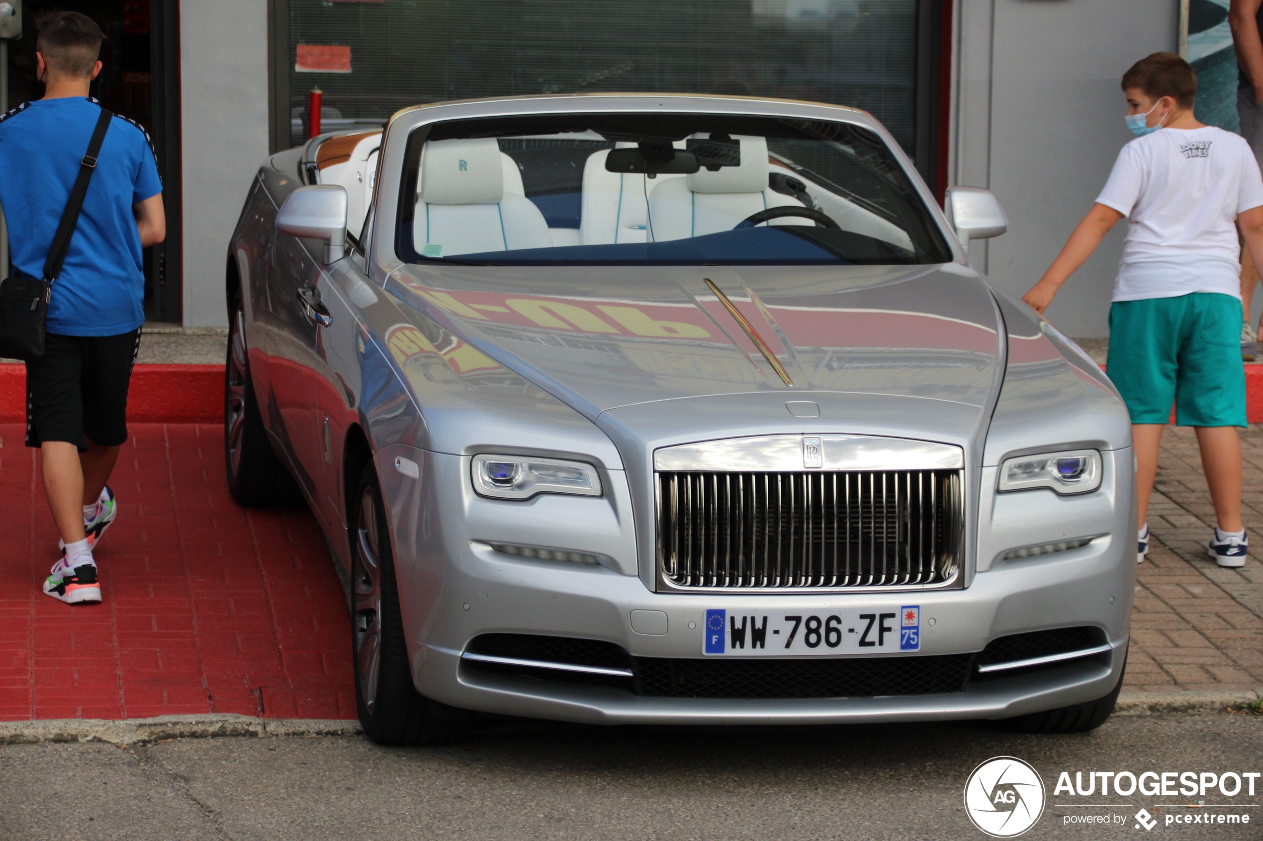 Rolls-Royce Dawn