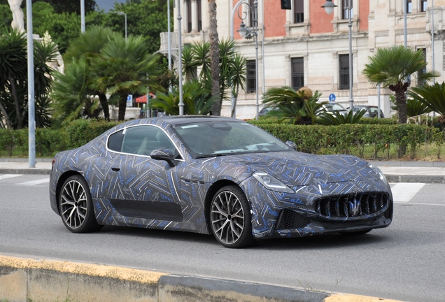 Maserati GranTurismo 2022 Mule