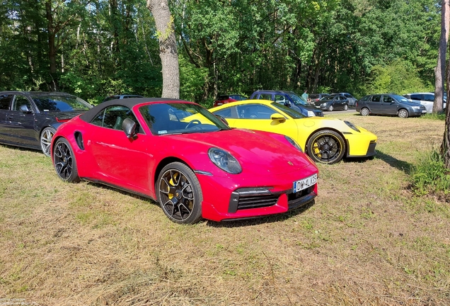 Porsche 992 Turbo S Cabriolet