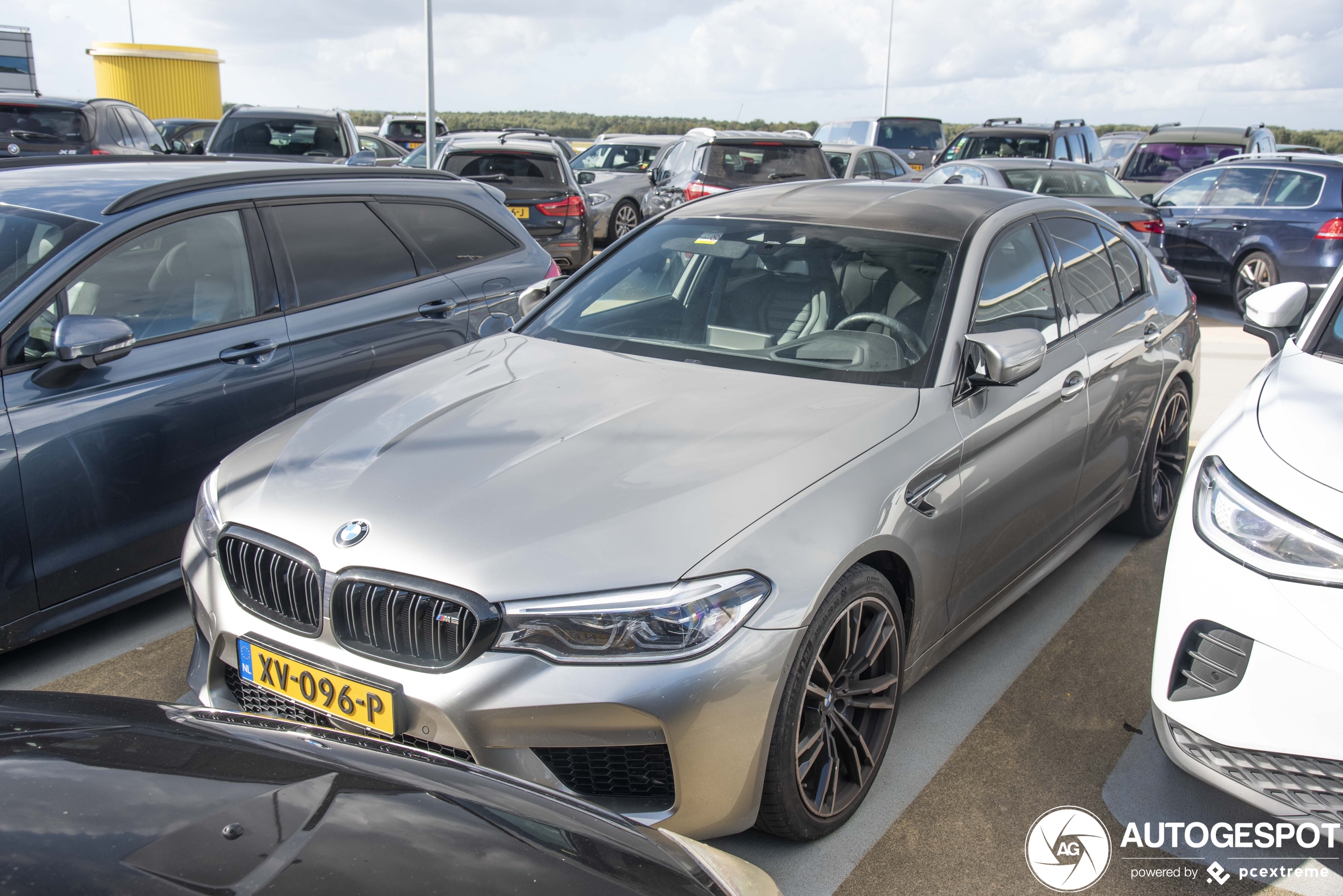 BMW M5 F90