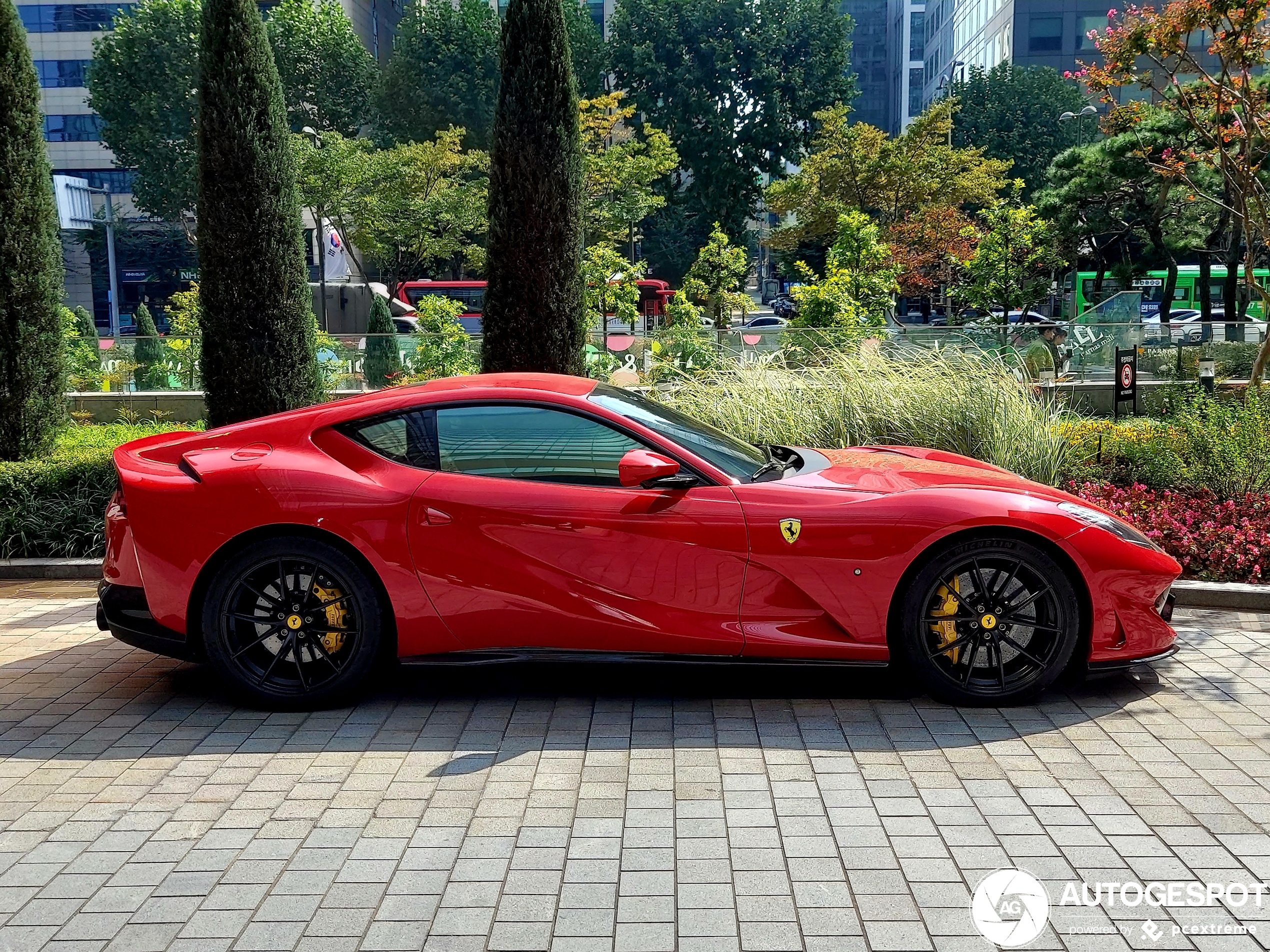 Ferrari 812 Superfast