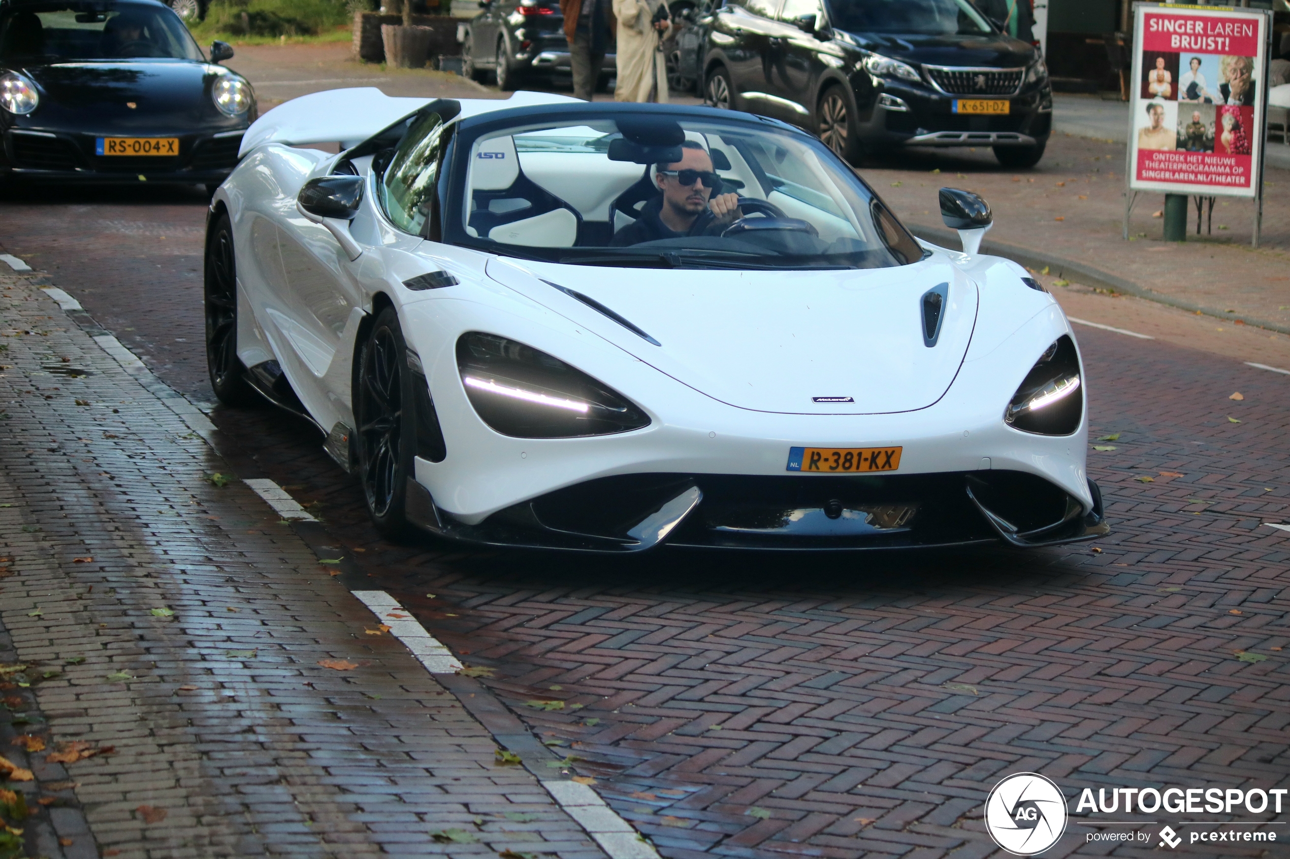 McLaren 765LT Spider