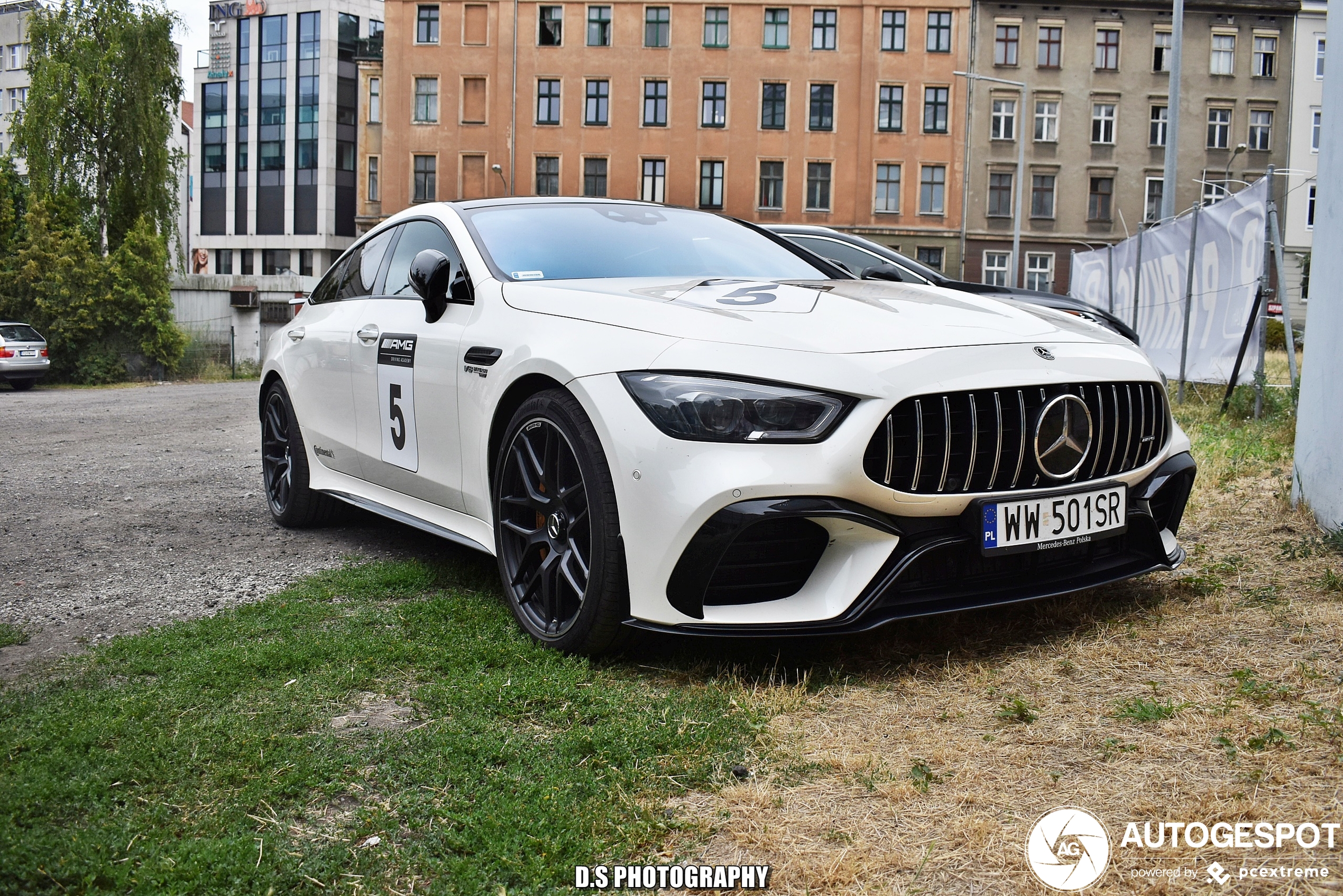 Mercedes-AMG GT 63 S X290