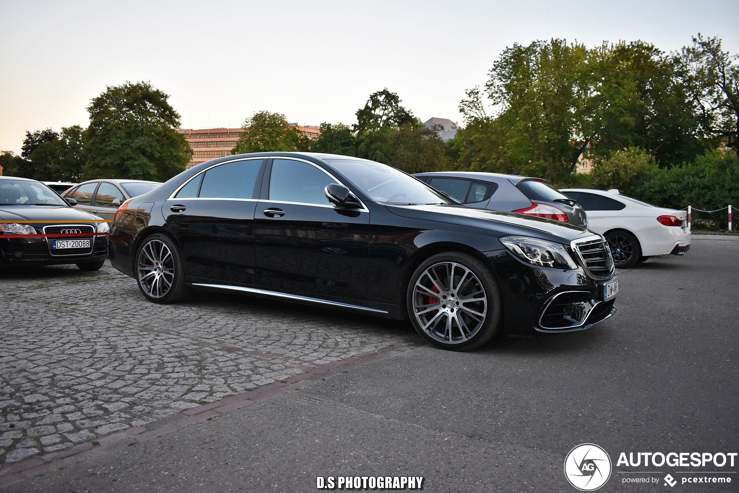 Mercedes-AMG S 63 V222 2017