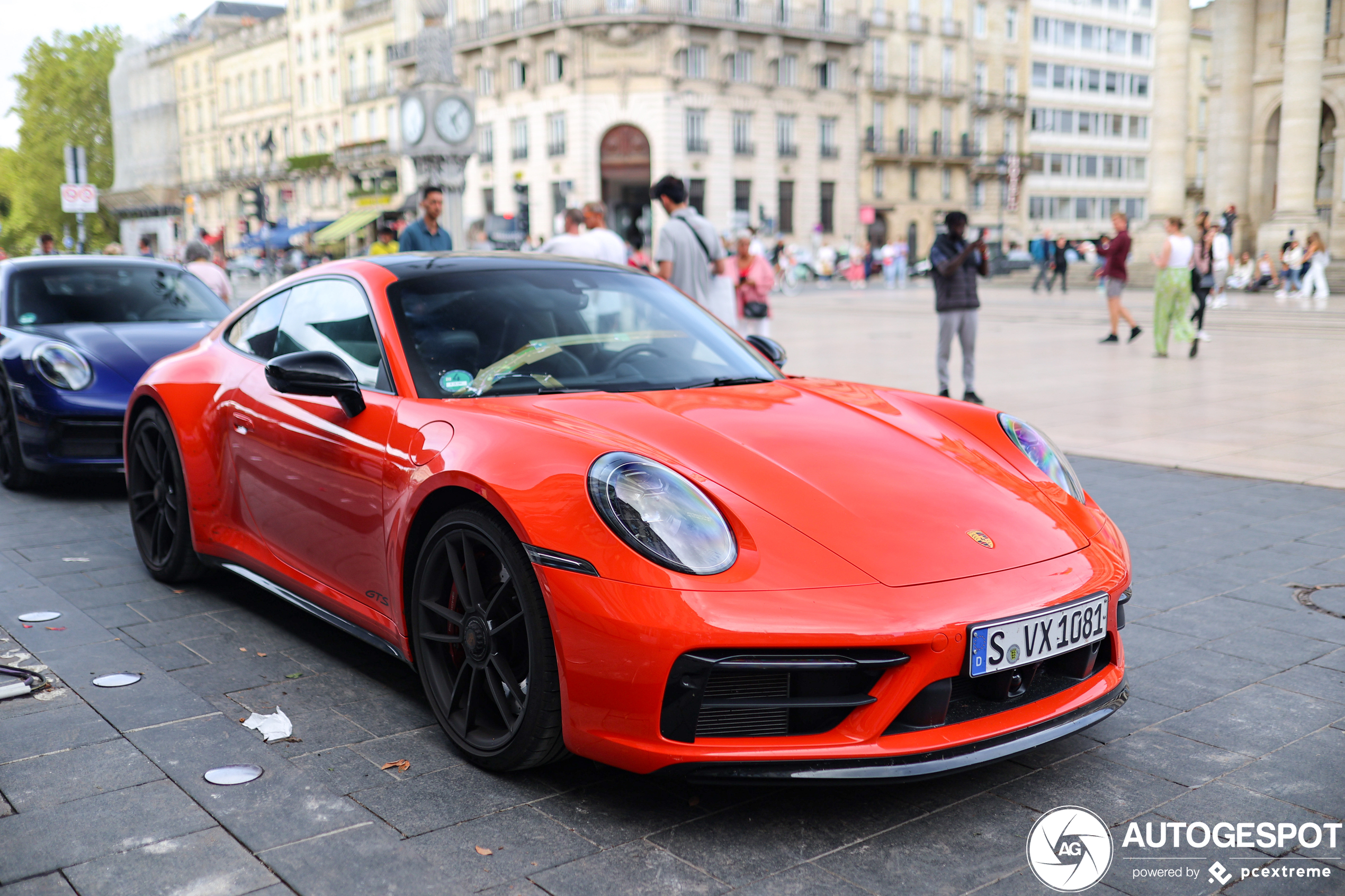 Porsche 992 Carrera 4 GTS