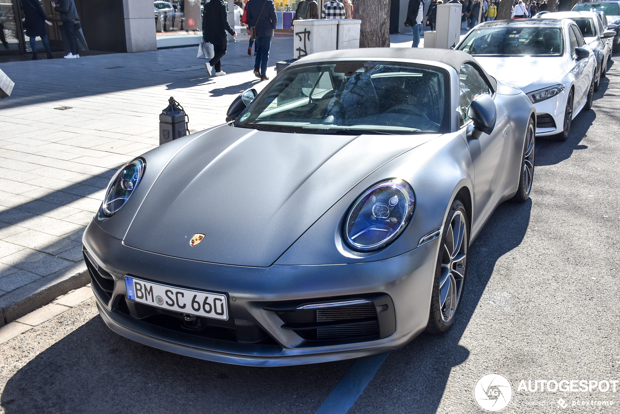 Porsche 992 Carrera 4S Cabriolet