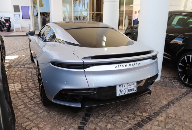 Aston Martin DBS Superleggera