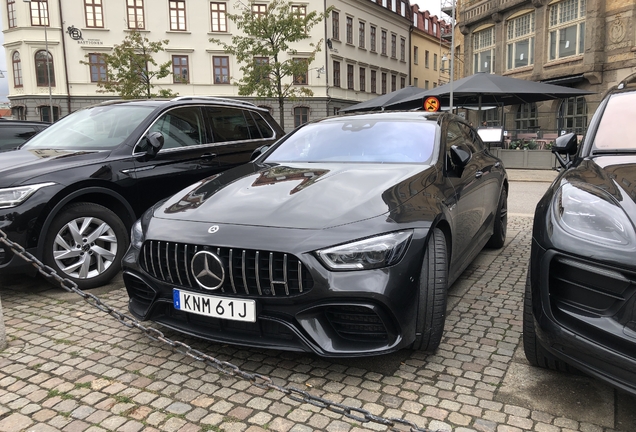 Mercedes-AMG GT 63 X290