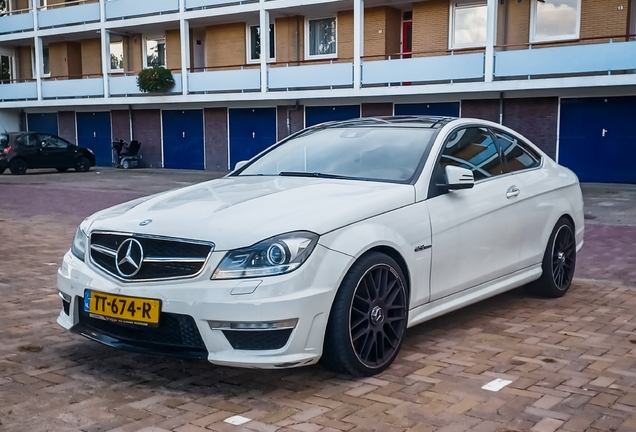 Mercedes-Benz C 63 AMG Coupé