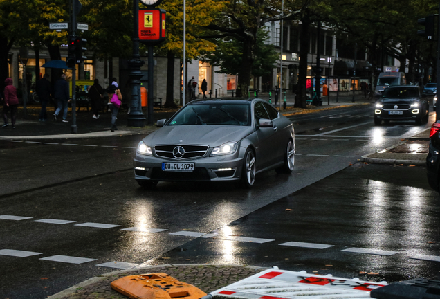 Mercedes-Benz C 63 AMG Coupé