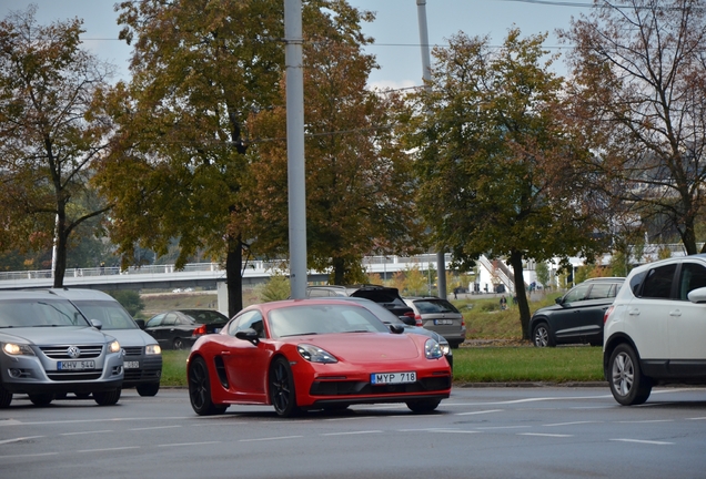 Porsche 718 Cayman GTS 4.0