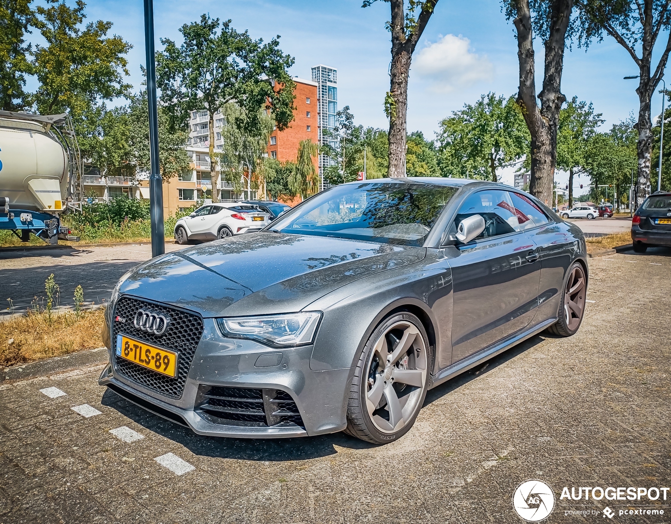 Audi RS5 B8 2012