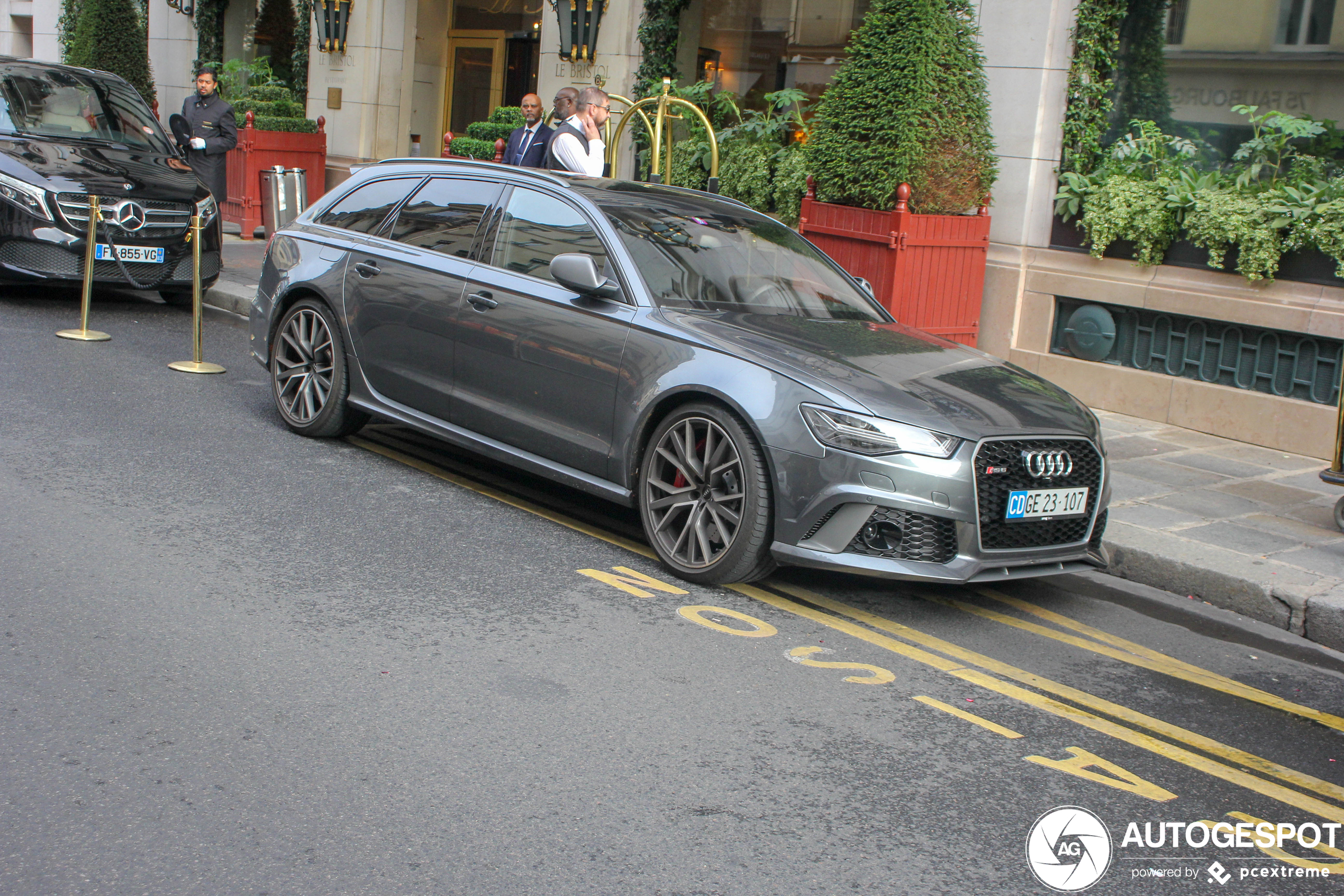 Audi RS6 Avant C7 2015