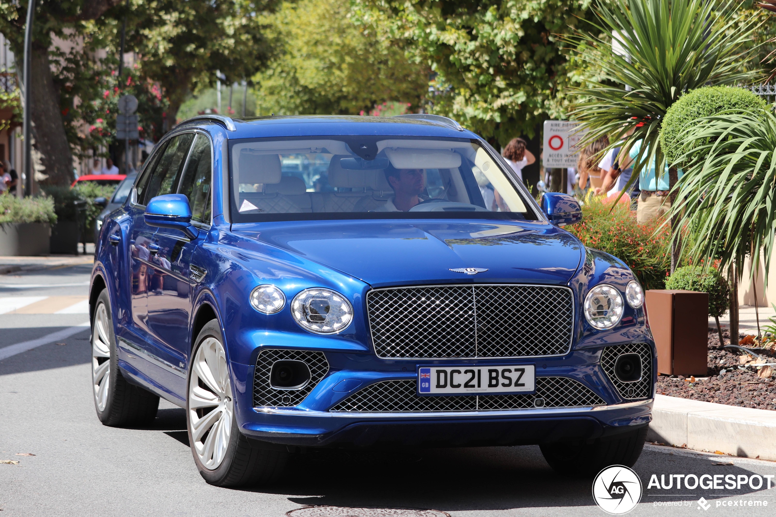 Bentley Bentayga Hybrid 2021 First Edition