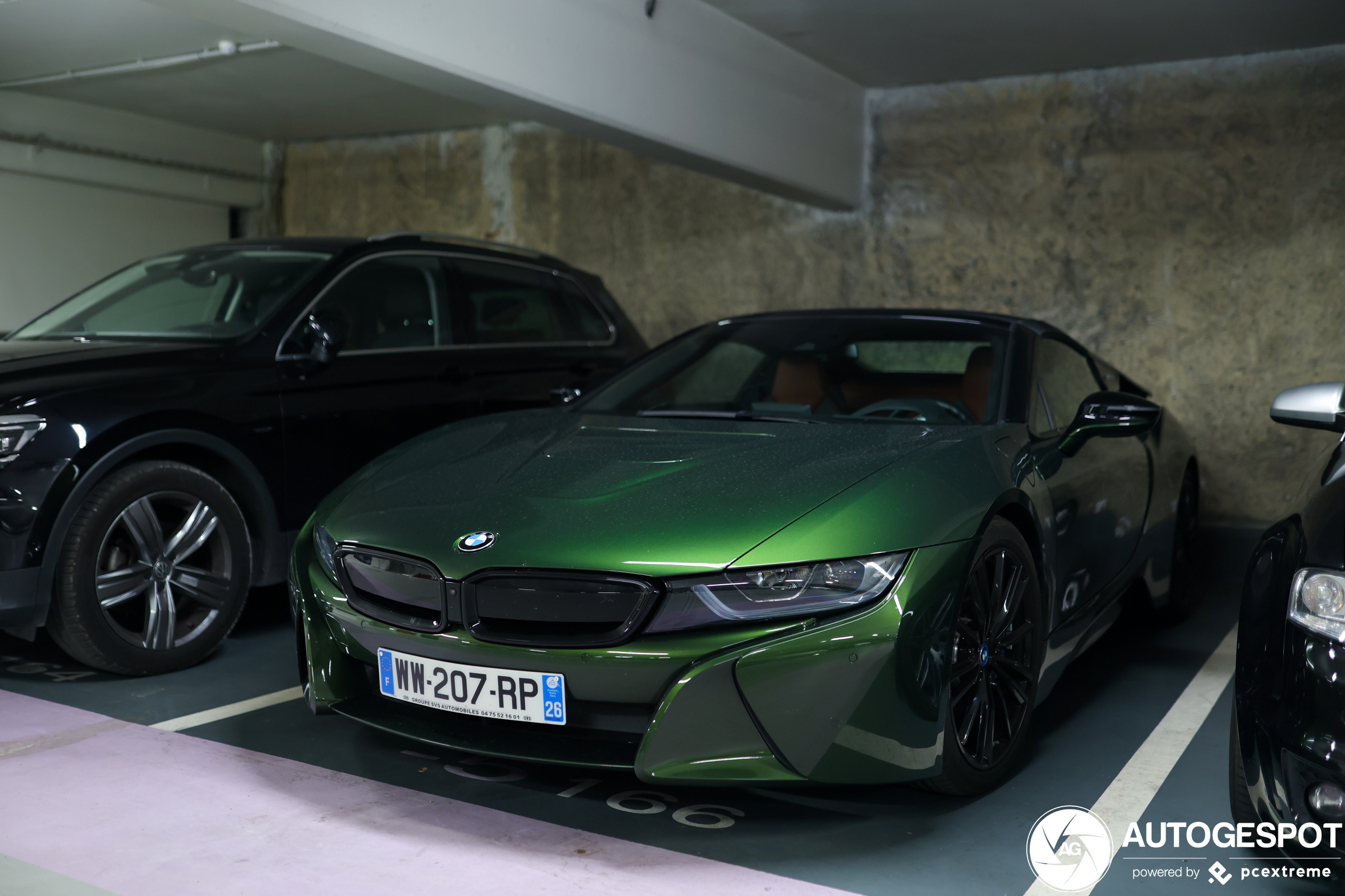 BMW i8 Roadster