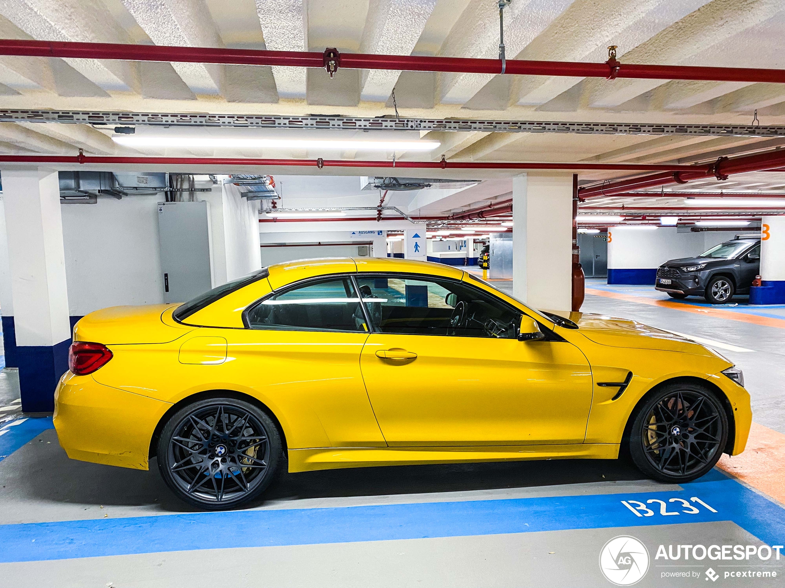 BMW M4 F83 Convertible 30 Jahre Edition