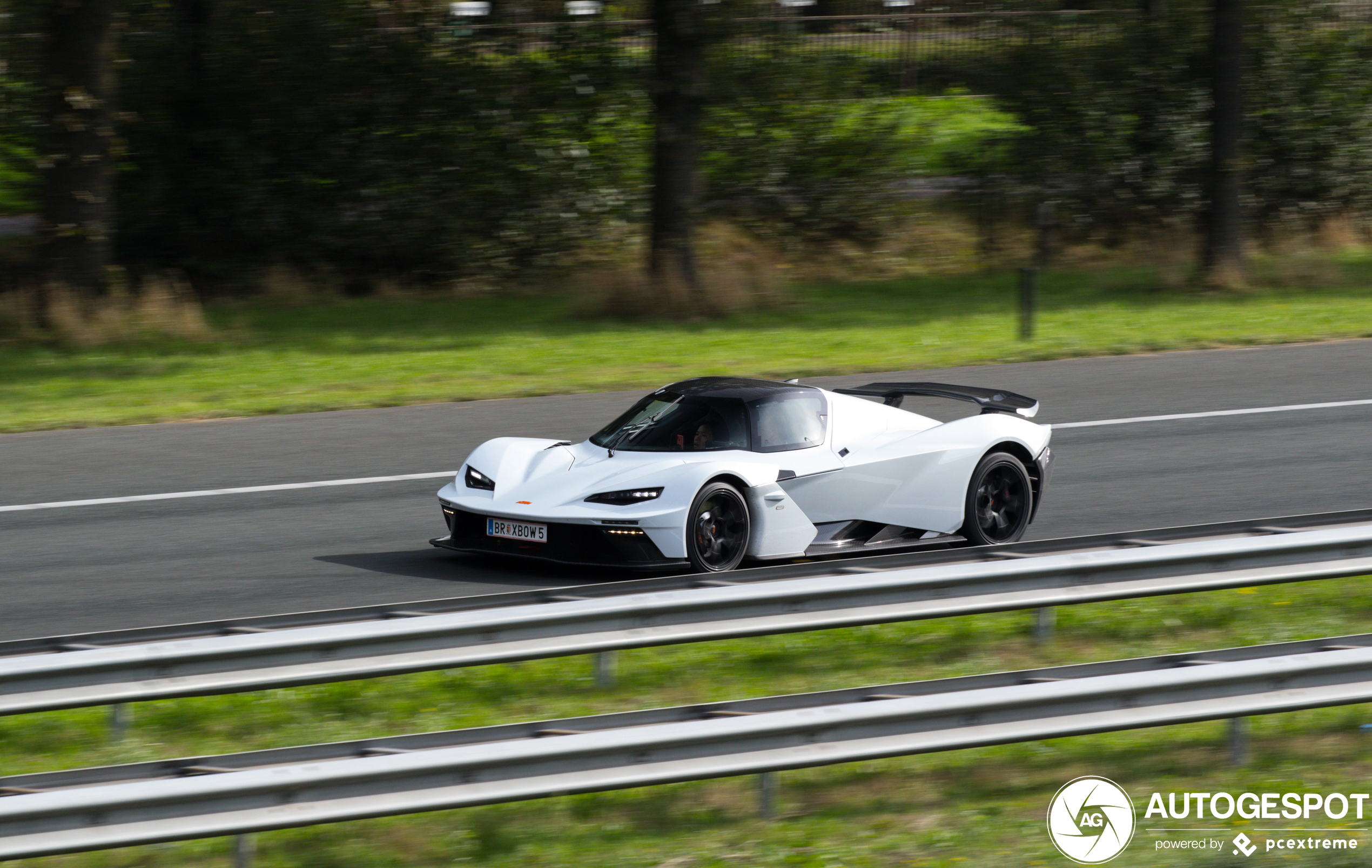 Primeur gespot: KTM X-Bow GT-XR