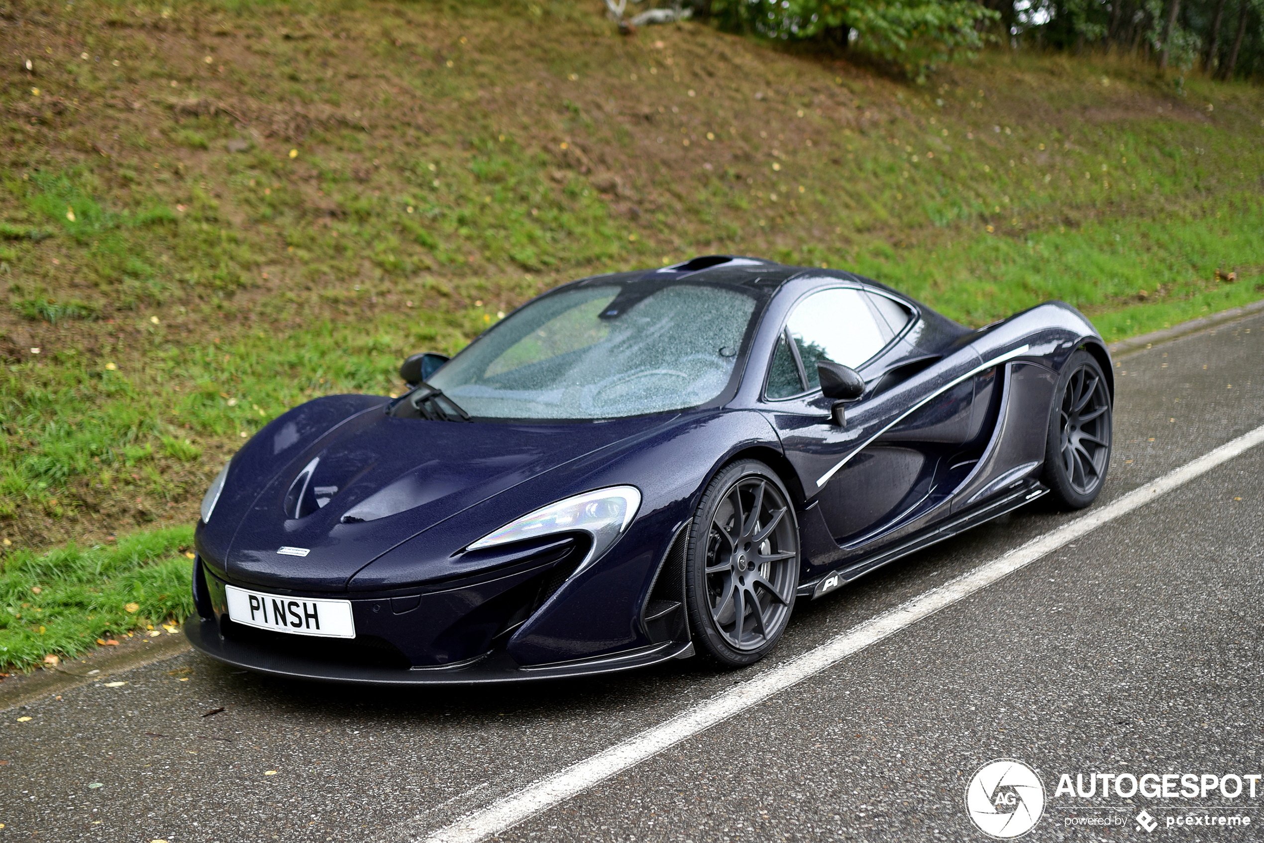 McLaren P1