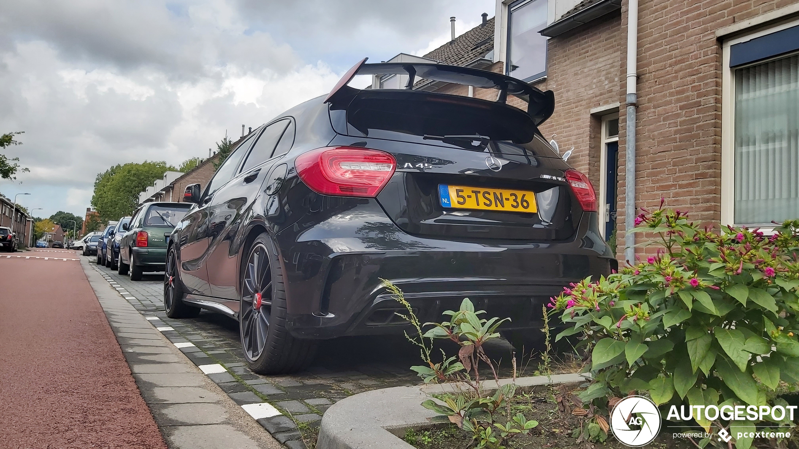 Mercedes-Benz A 45 AMG