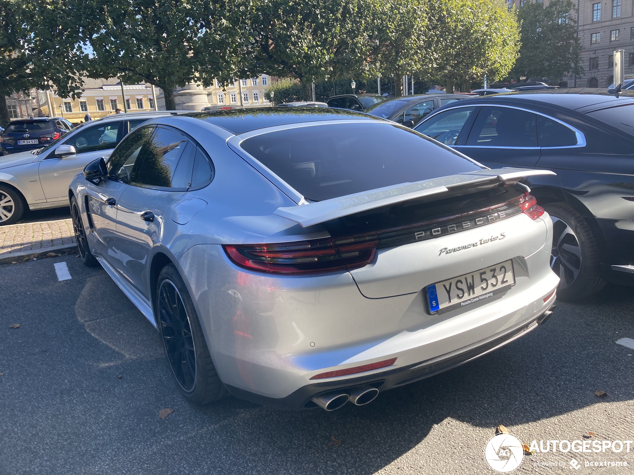 Porsche 971 Panamera Turbo S E-Hybrid