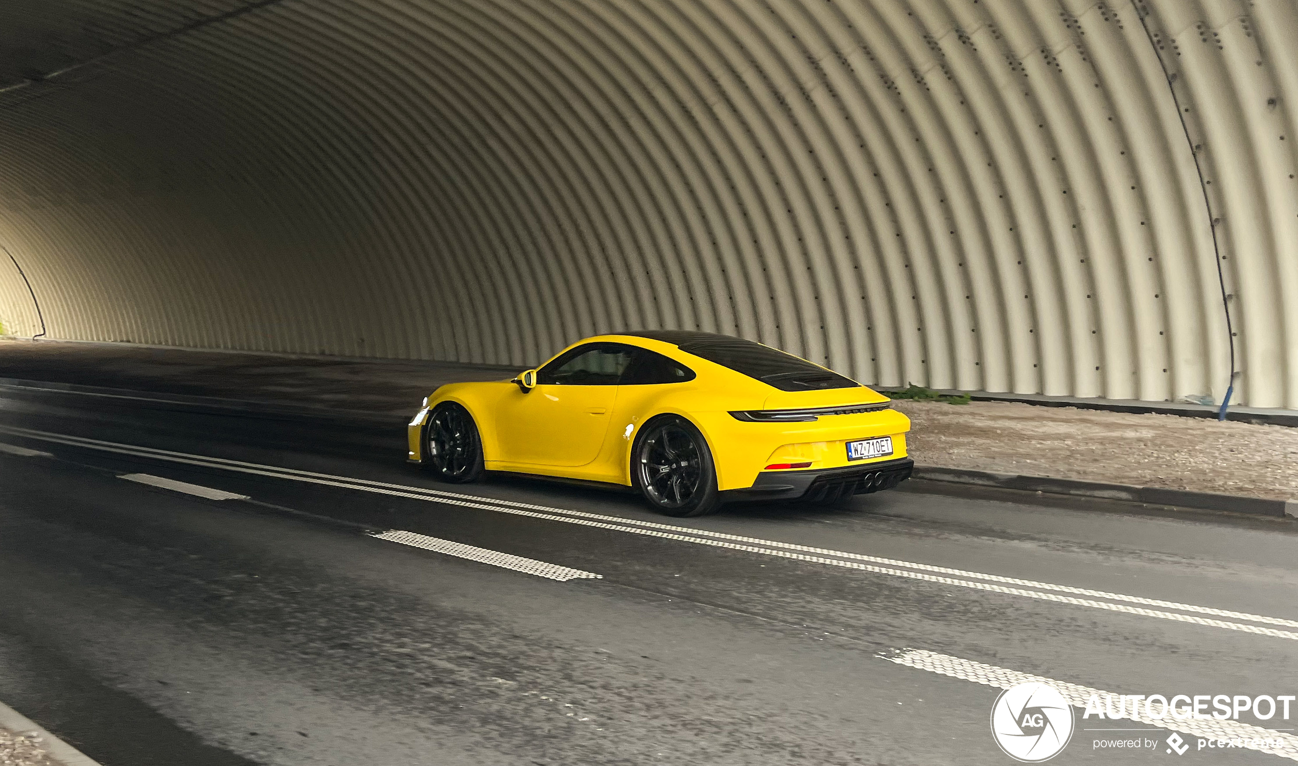 Porsche 992 GT3 Touring