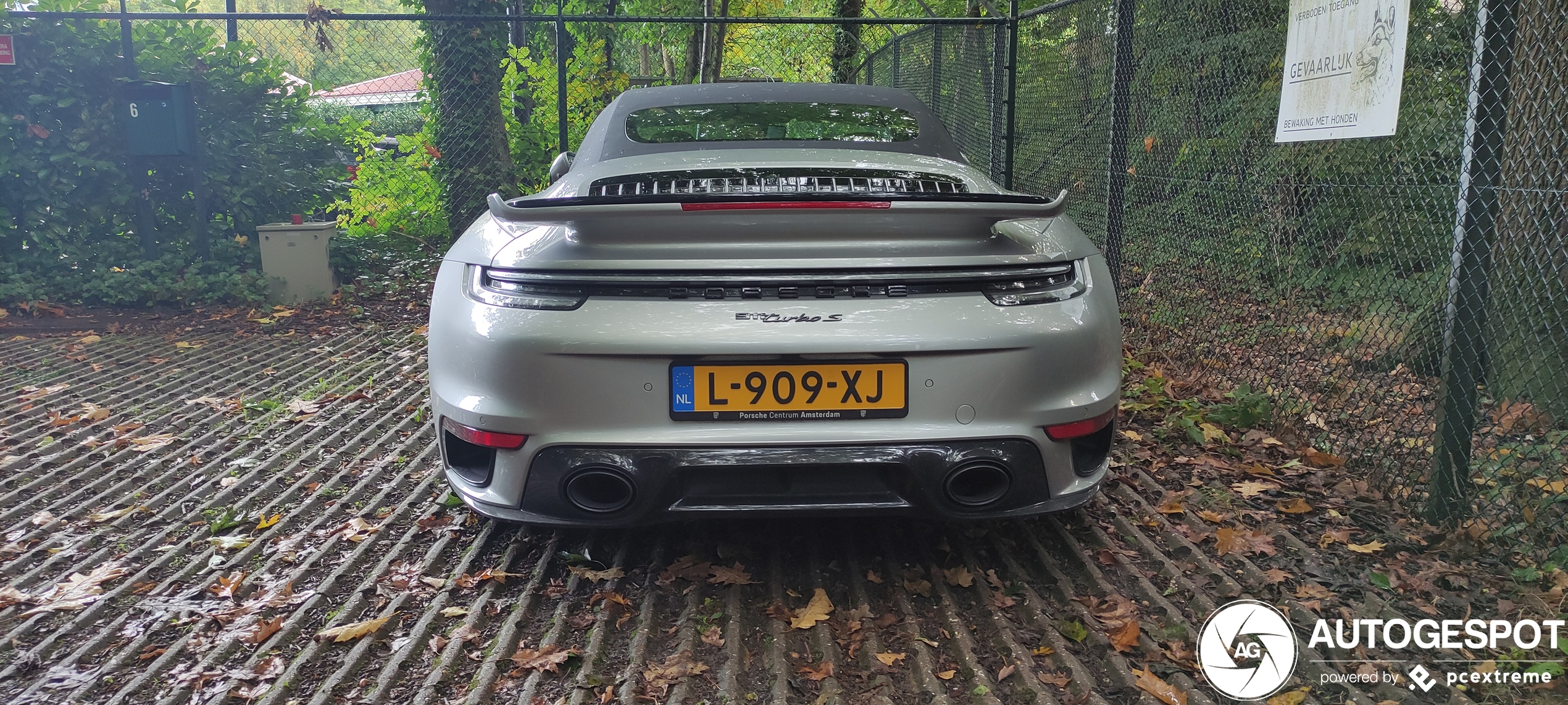 Porsche 992 Turbo S Cabriolet