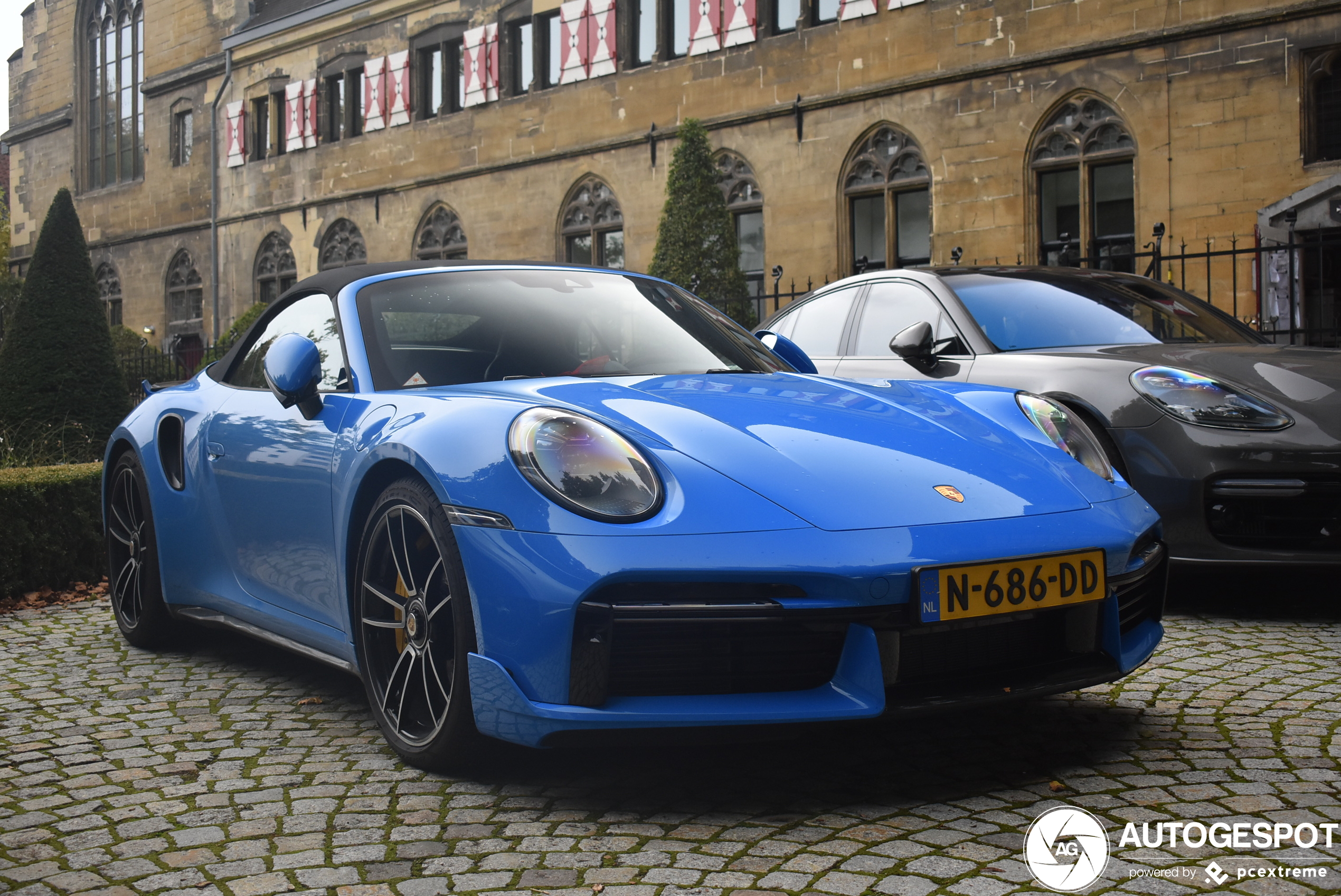 Porsche 992 Turbo S Cabriolet