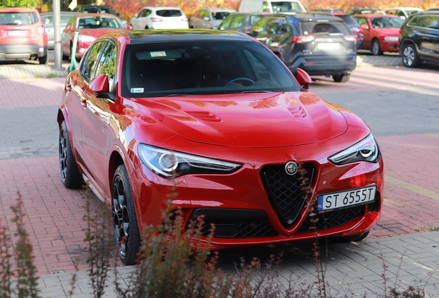 Alfa Romeo Stelvio Quadrifoglio 2020