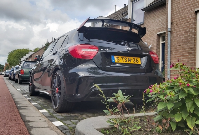 Mercedes-Benz A 45 AMG