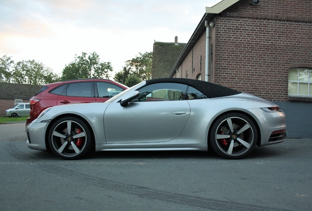 Porsche 992 Carrera S Cabriolet