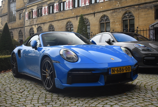 Porsche 992 Turbo S Cabriolet