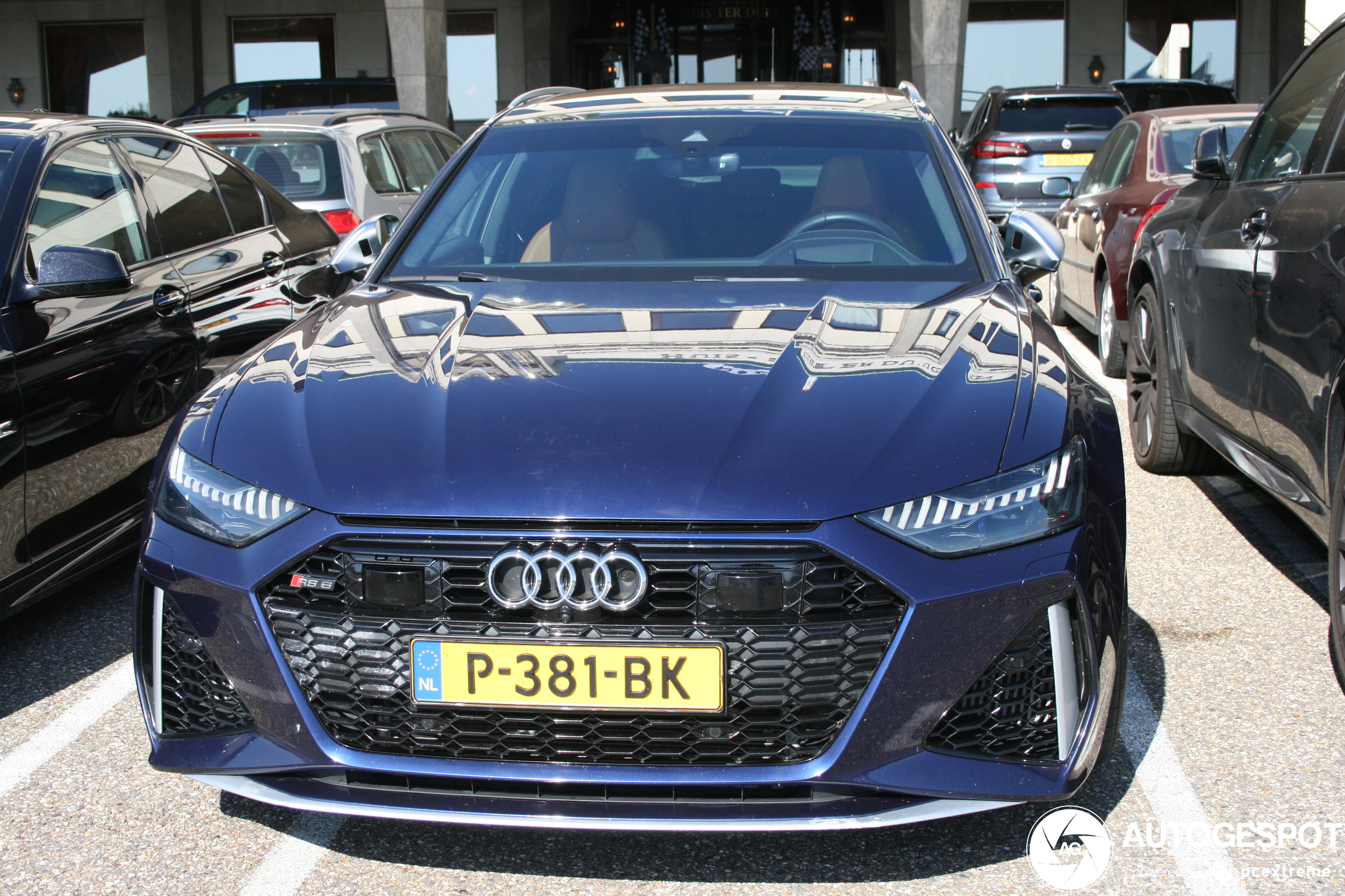 Audi RS6 Avant C8