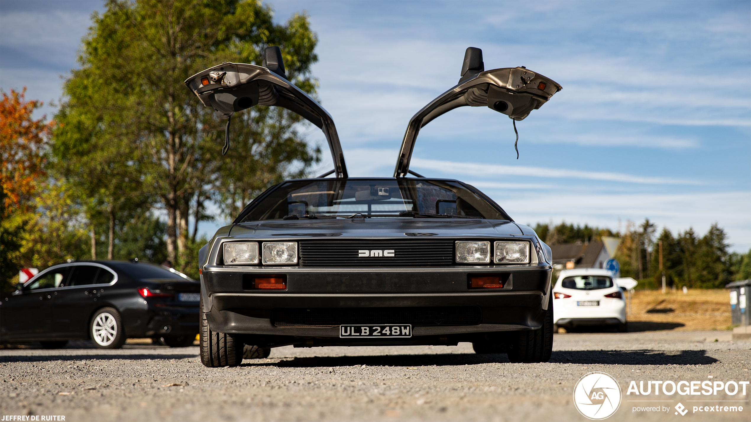 DeLorean DMC-12