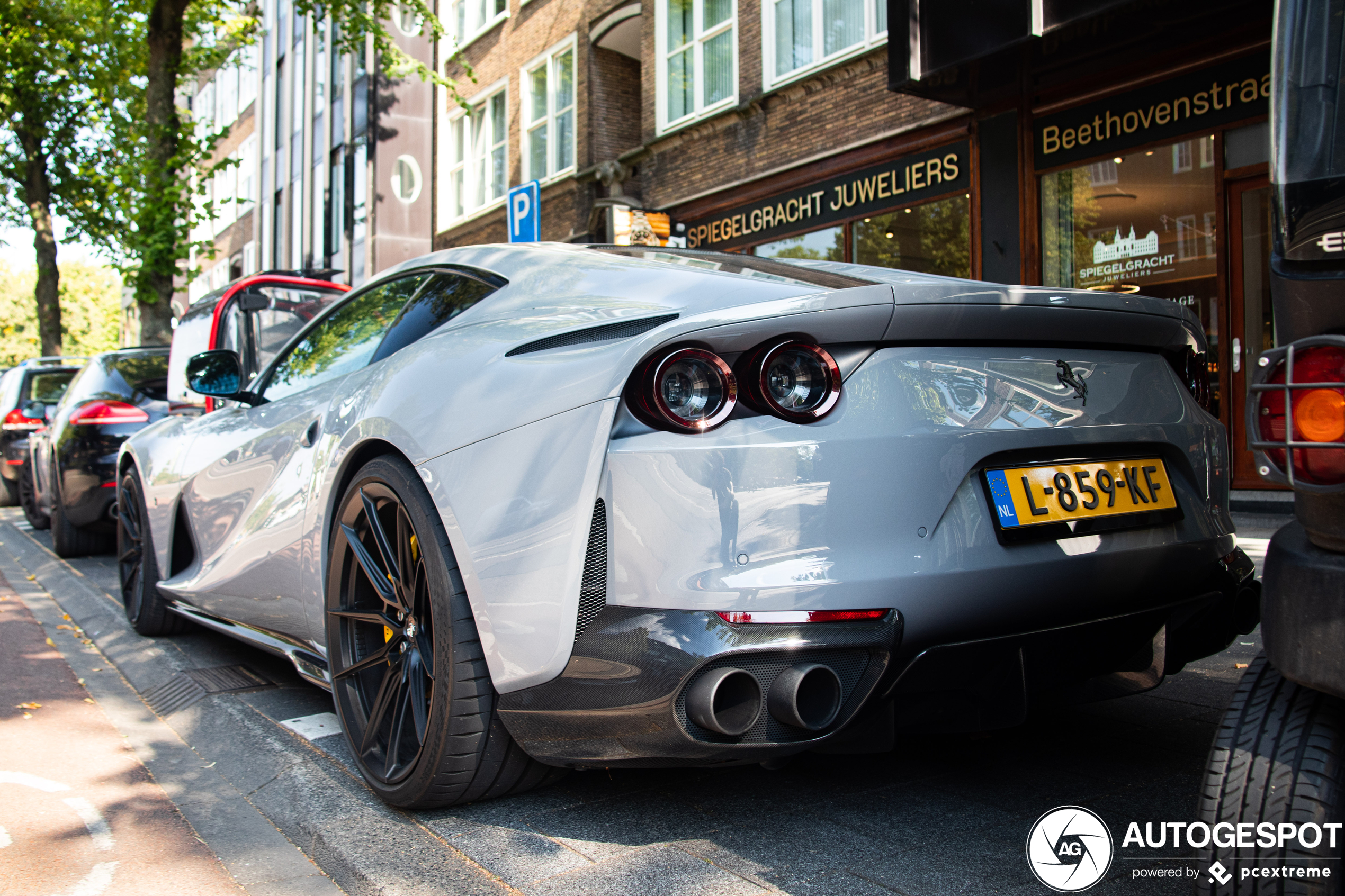 Ferrari 812 Superfast