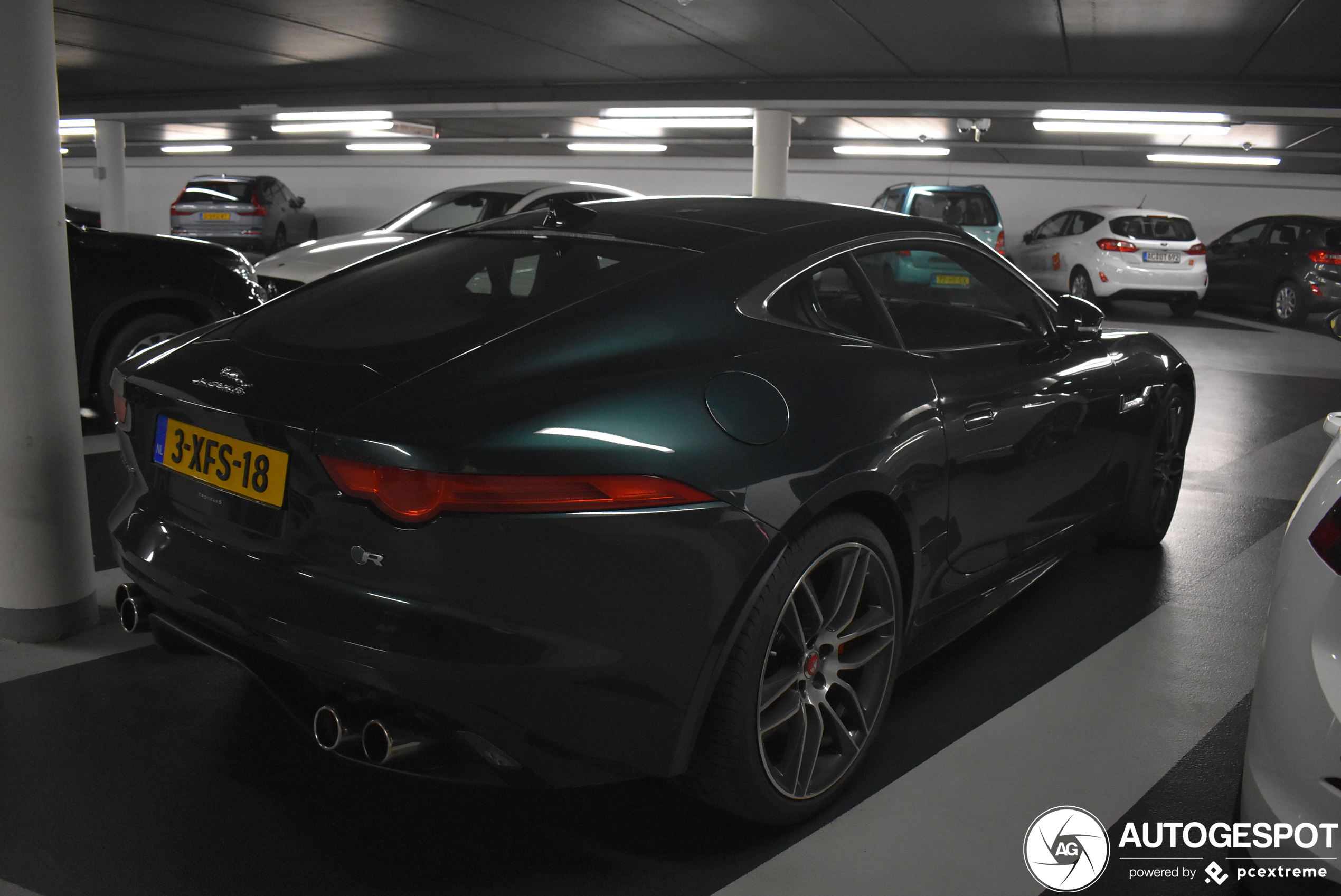 Jaguar F-TYPE R Coupé