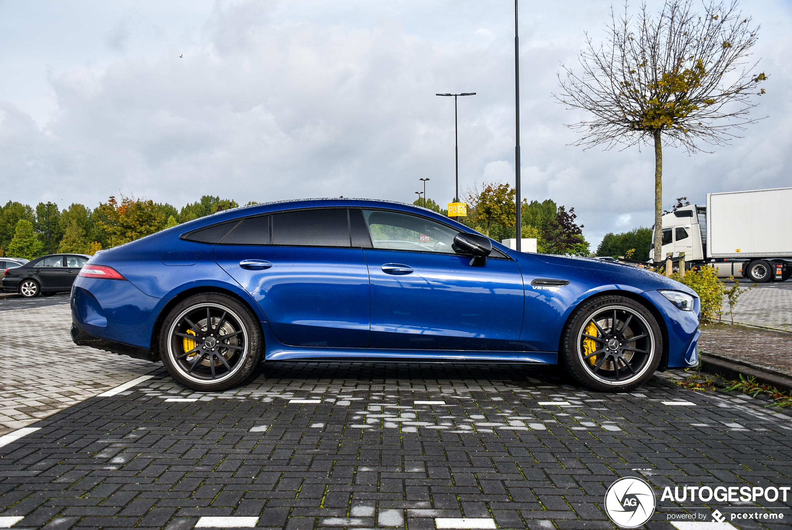 Mercedes-AMG GT 63 S X290