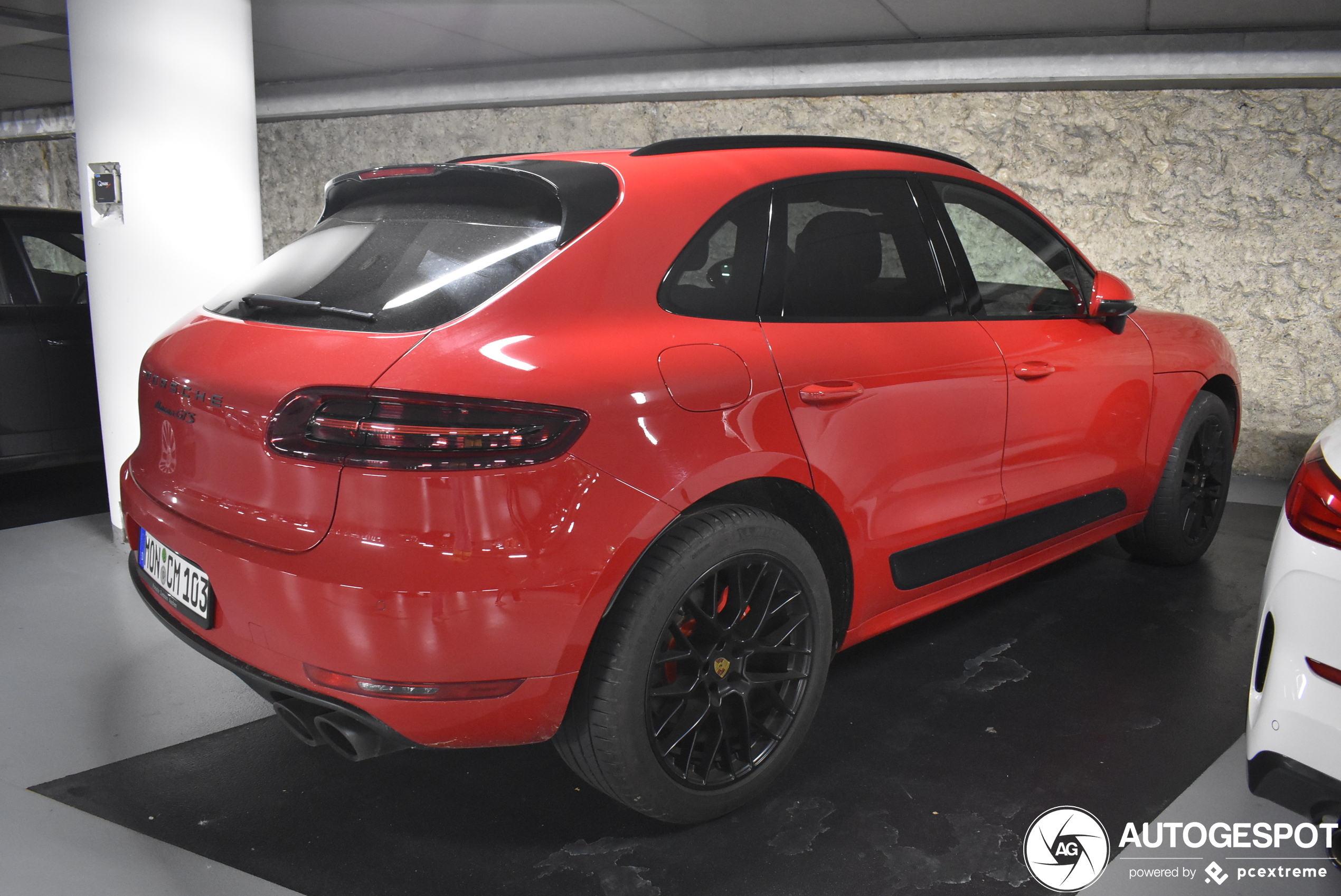 Porsche 95B Macan GTS