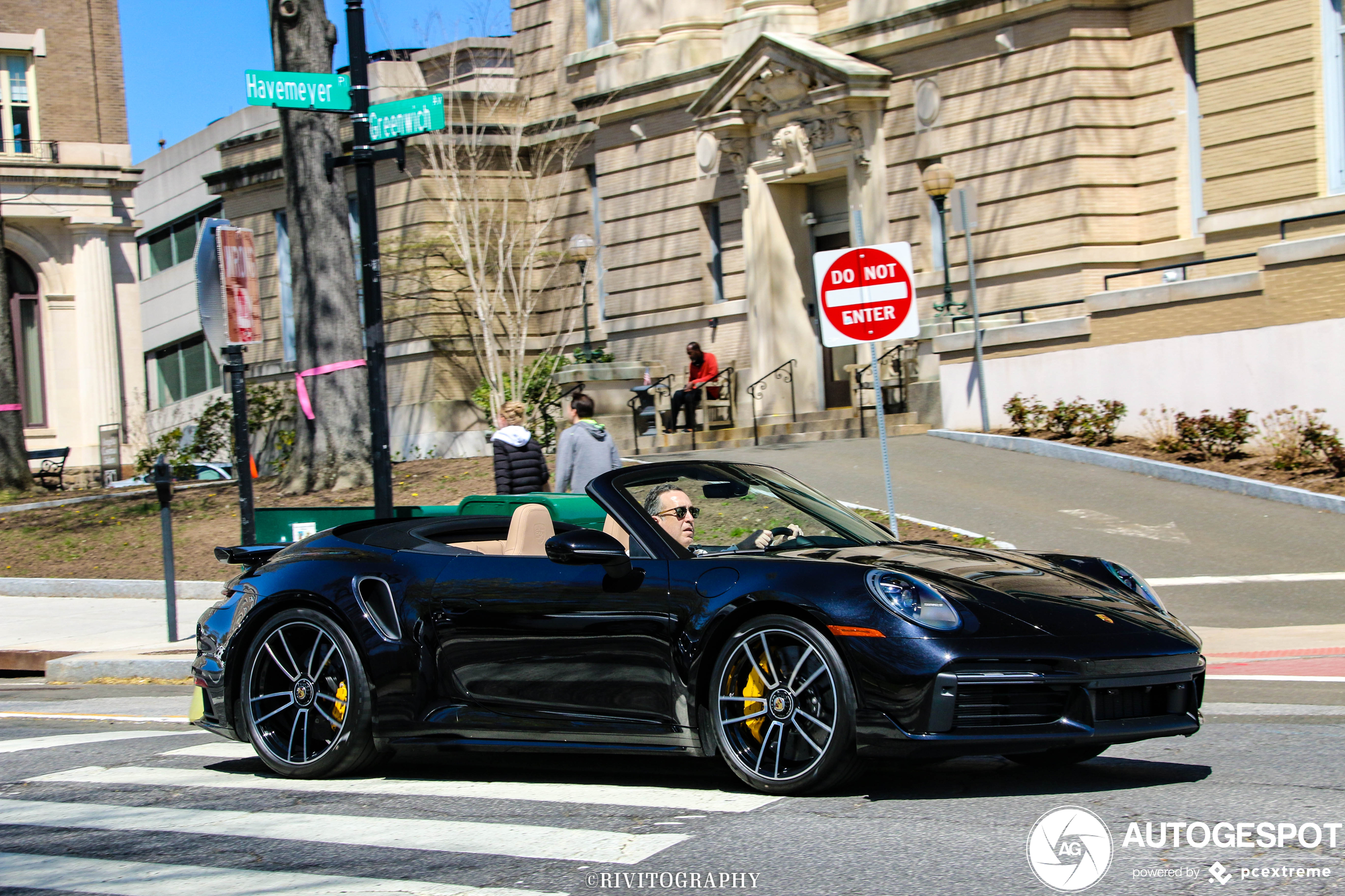 Porsche 992 Turbo S Cabriolet