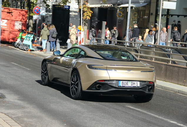 Aston Martin DB11