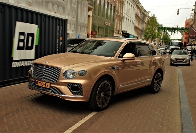 Bentley Bentayga Hybrid 2021