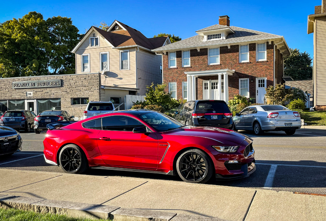 Ford Mustang Shelby GT350 2015