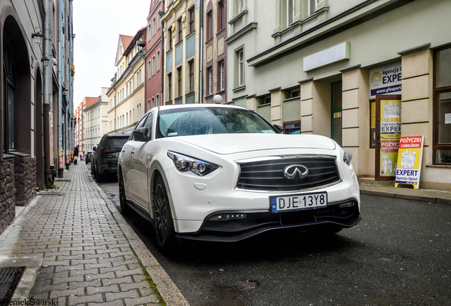 Infiniti FX Sebastian Vettel Version