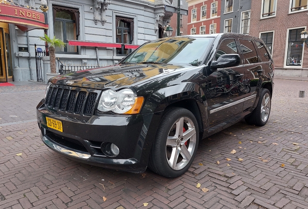 Jeep Grand Cherokee SRT-8 2005